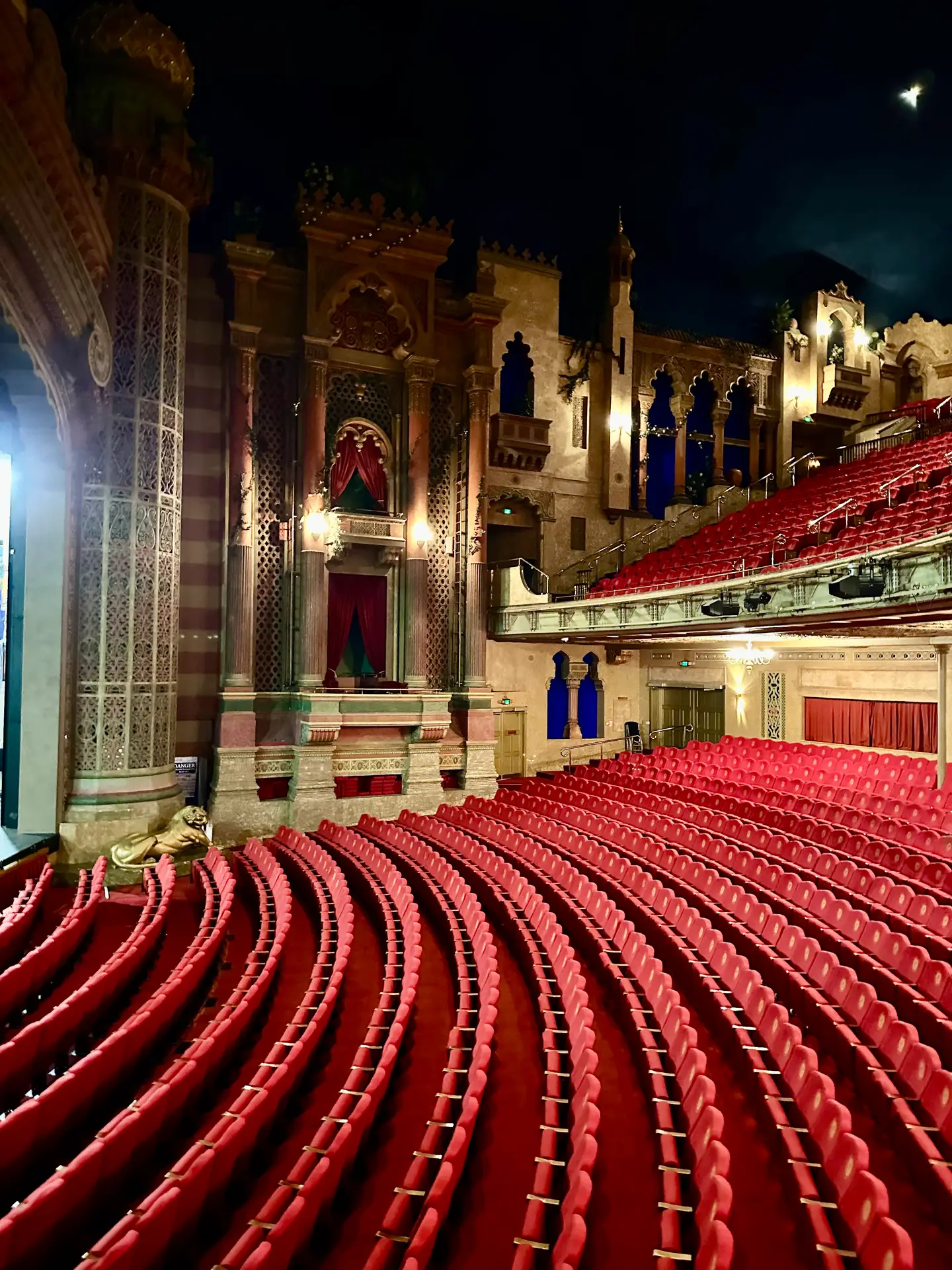 Discover Auckland’s Civic Theatre: A Journey Through History and Opulence