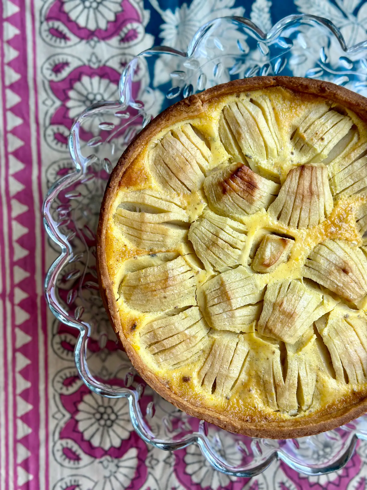 Timeless Alsatian Apple Tart (Elsässer Apfelkuchen): A Family Favourite